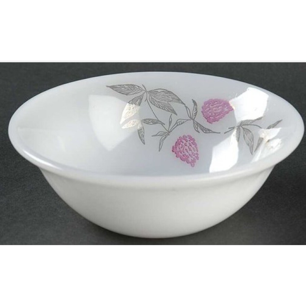 7 Federal Glass Milk Glass Clover Blossom Small 5" Fruit Salad Bowls MINT